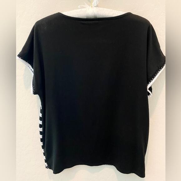 CHICO’S ZENERGY | Black White Textured Knit Stripe Top | Size 1 Medium - Picture 5 of 8